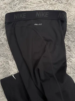 Nike Black Capri Dri-Fit Performance Leggings with Logo Waistband (XS) thumbnail 5