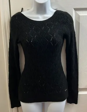 ‎Abercrombie & Fitch scoop back black sweater size S thumbnail 1