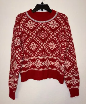 NWT Universal Thread Fair Isle Sweater XS Red White Snowflake Holiday Knit thumbnail 1
