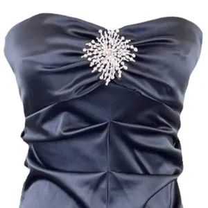 Faviana Black Ruched Satin Mermaid Dress Size 1/2 Prom Formal thumbnail 5