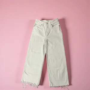 H & M Women's Wide Leg Crop‎ Jeans Cream Distressed Raw Hem Size 2 thumbnail 2