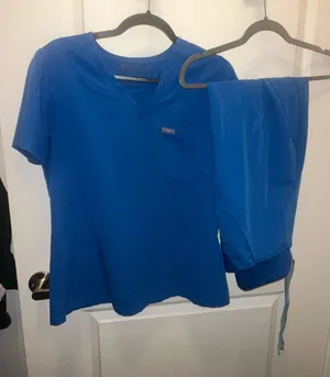 Blue Figs Scrub Jogger Set  thumbnail 1