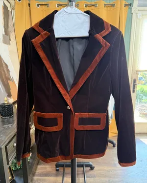 Men's Velvet Blazer with Contrasting Brown Trim thumbnail 1