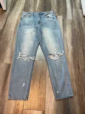 American Eagle Mom Jeans in Light Wash thumbnail 2