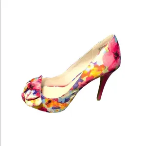 Fiona floral heels size 6.5 thumbnail 2