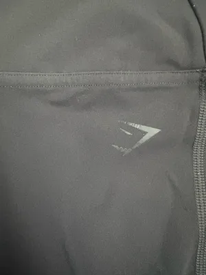 Gymshark No Front Seam Crossover Leggings in Black Sz Medium thumbnail 6