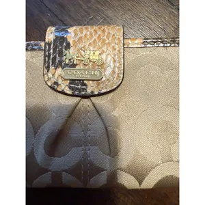 Wallet Coach Madison Op Sateen Slim Bifold Khaki Python Snake‎ Leather RARE J thumbnail 2