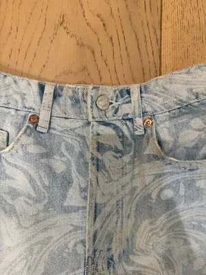 Zara High Waist Light Blue Swirl-Pattern Denim Cotton Woman’s Shorts thumbnail 4