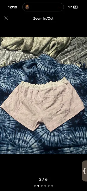 (12) Lululemon tracker shorts thumbnail 2