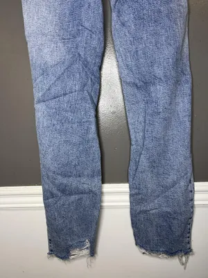 Good American Good Icon Straight Jeans Womens 6/28 Light Wash Distressed Denim thumbnail 7