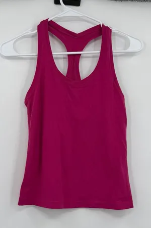 Lululemon fushia cropped tank 2 thumbnail 1