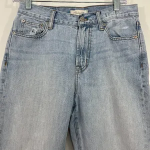 Madewell Size 26 Light Blue Perfect Vintage Jeans Straight Tapered 90s Mom Jeans thumbnail 3