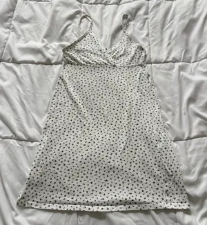 Brandy Melville‎ Strappy Spaghetti Floral Mini Dress White Blue One Size thumbnail 1