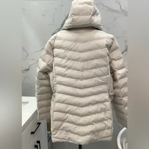 Comfy lightweight puffer jacket 🌸🌸 Size XXL thumbnail 2