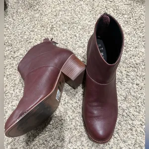 Toms Leila oxblood leather booties size 9.5 thumbnail 3