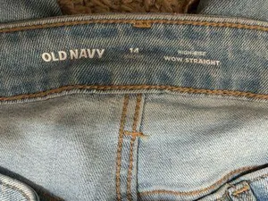 Old Navy Jeans thumbnail 3