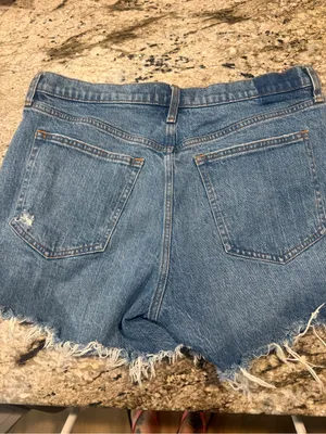 Abercrombie high rise mom short thumbnail 3