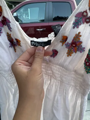 White linen dress Size M thumbnail 3