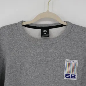 Nike SB Striped Skate Crewneck Sweatshirt Size Small Grey Men's Classic Minimal‎ thumbnail 4