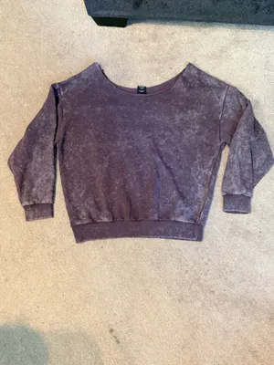 Urban Outfitters Purple Acid Wash Champion Off The Shoulder Sweatshirt Size S/M thumbnail 4