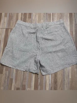 Old Navy Striped Women’s Linen Shorts Size XL thumbnail 8