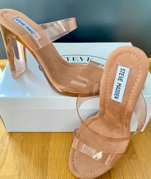 Steve Madden Glassy Tan heels thumbnail 1