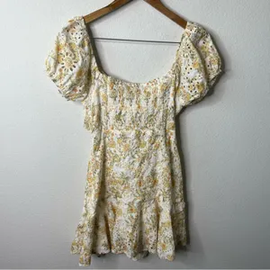 En‎ Saison Yellow Floral Eyelet Mini Dress Puff Sleeve tie Open Front Women’s M thumbnail 10