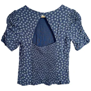 Abercrombie & Fitch Blue White Floral Smocked Puff Sleeve Blouse Top Size Small thumbnail 3