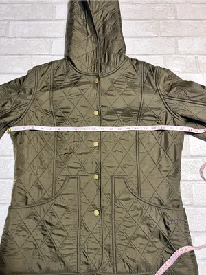 Barbour Millfire PolarQuilt Hooded Jacket in Olive Green size US 8 thumbnail 5