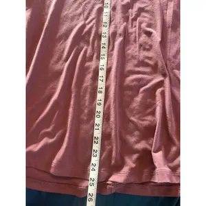 Womens Athleta workout top Size Small Rusty Pink Purple Color EUC thumbnail 4