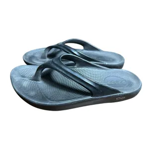 Oofos OOlala Luxe Flip Flop Thong Recovery Sandal Women's‎ Size 8 Black #S54-6 thumbnail 6