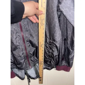 The Upside Snow Leopard windbreaker jacket size 6 Full Izipnlight Weight‎ thumbnail 7