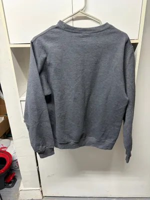 Gildan Sweatshirt Crewneck Grey Graphic thumbnail 2