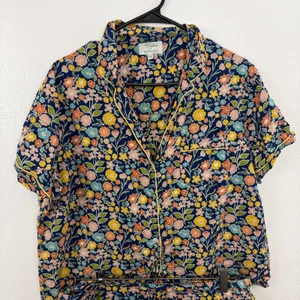 Crafted by Mahogany Pajamas Womens XL Blue Floral Print Cotton Short Sleeve Set thumbnail 2