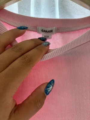 Light pink garage crop top thumbnail 2
