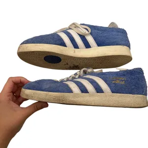 adidas Sneakers Size 5.5 Blue Classic Athletic Casual Shoes thumbnail 6
