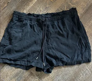 LOFT‎ Black Casual Drawstring Ruffled Cargo Casual Shorts Size XLARGE thumbnail 1