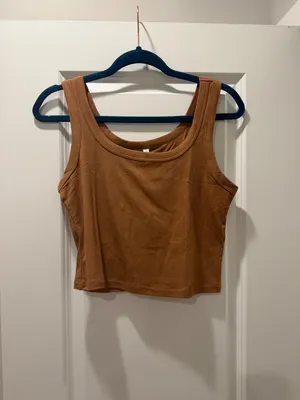 Brown Square-Neck Cropped Tank Top thumbnail 2