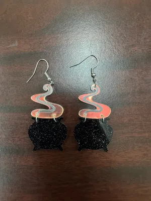 Cauldron with Iridescent Smoke Acrylic Dangle Earrings Black thumbnail 4