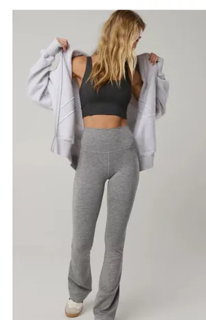 Aerie Offline Gray The Hugger High Waisted Bootcut Leggings Sz.XXL thumbnail 1