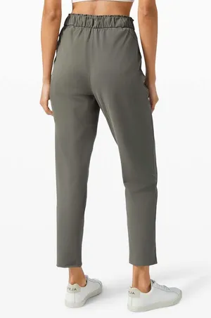Lululemon Keep Moving Pant in Grey Sage Sz 8 thumbnail 9