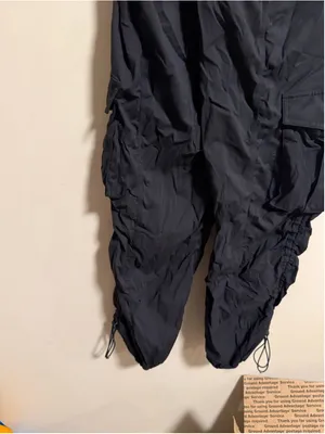 Lululemon Dance Studio Relaxed-Fit Mid-Rise Cargo Pant Black 2024- Size Medium thumbnail 6