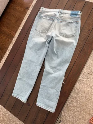 Abercrombie & Fitch The Boyfriend Mid Rise Jeans Women’s Size 8 Blue Denim thumbnail 4