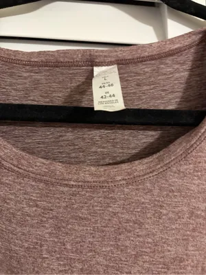 Balance Collection Sleeveless Tank Top thumbnail 2