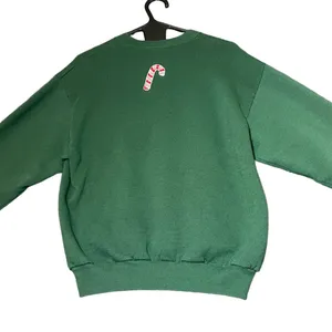 Jerzees Vintage 90s Christmas Sweatshirt Womens‎ Medium Green Crew Neck Festive Cozy thumbnail 2