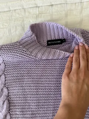 PrettyLittleThing Lilac Cable Knit Oversized Sweatshirt thumbnail 2