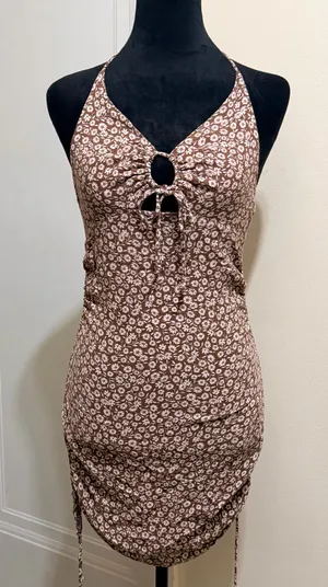 Cotton Candy LA Brown Floral Halter Tie Mini Dress Size M - NWOT thumbnail 3