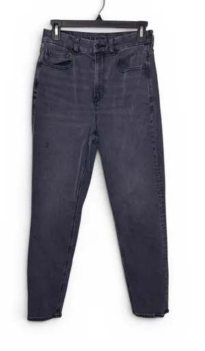 American Eagle Curvy Mom Jeans size 6 thumbnail 1