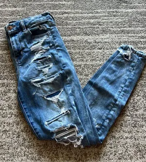 American Eagle Ripped Jeans Skinny thumbnail 1