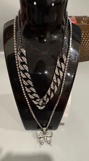 Rhinestone Chain Layered Necklace with Butterfly Pendant - Black/Silver thumbnail 1